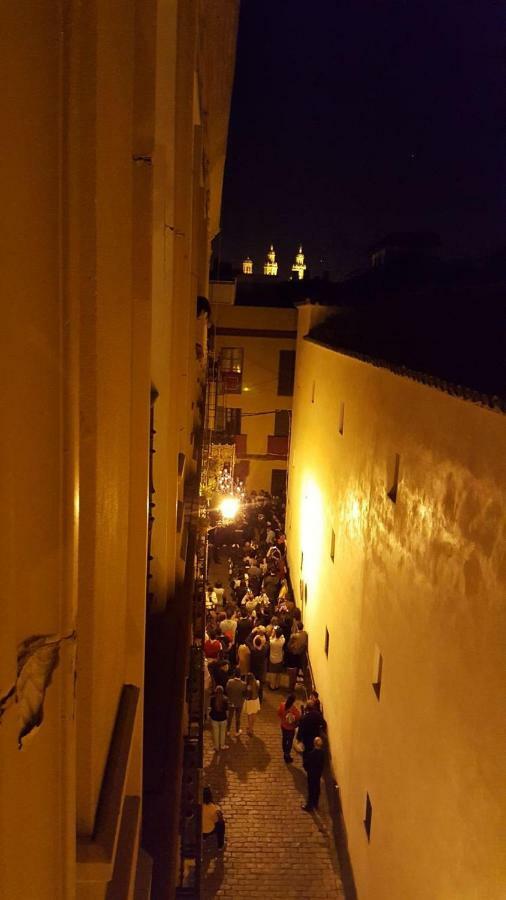 Coqueto Apartmento Centro - San Julian Sevilla Bagian luar foto